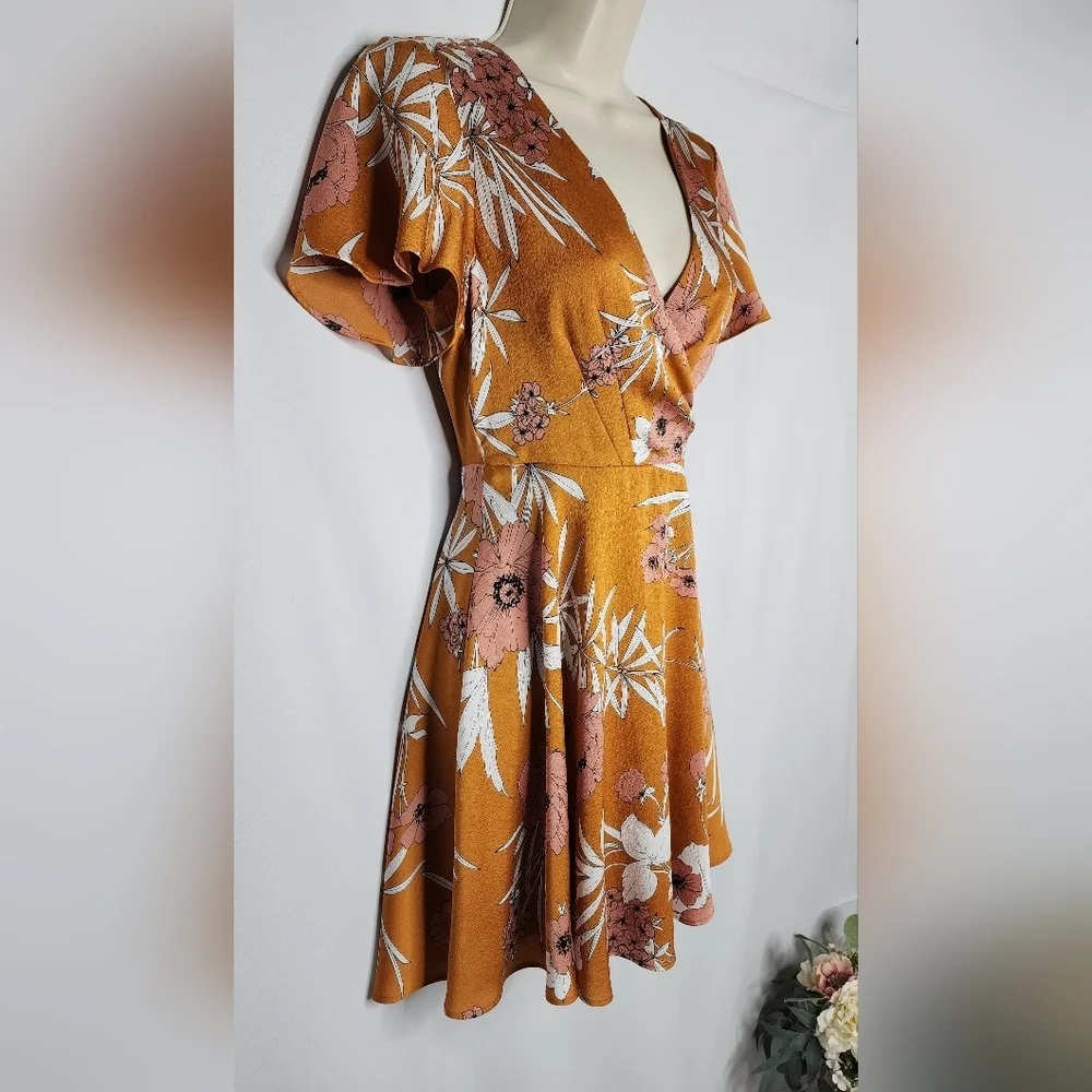 Express Orange Floral Mini Summer Dress - Picture 2 of 8